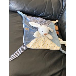 DOUDOU PLAT LAPIN OBAIBI CARRÉ BLEU RAYURES ÉTOILES JAUNE BLANC ATTACHE TÉTINE 27 CM - Occasion