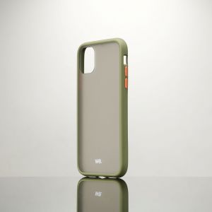Coque de protection RUBBER : Dos transparent - contour mat color&eacute;s - boutons color&eacute;s - anti-chocs - antid&eacute;rapant - semi-rigide - compatible pour iPhone 11 - Occasion