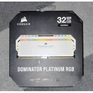 RAM DDR4 CORSAIR DOMINATOR PLATINUM 32Gb (4x8) white - Occasion