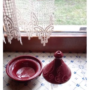 Petit Tajine marocain - Cendrier ou autres utilisations - 11.5 cm de diam&egrave;tre pour le petit plat ,14cm de hauteur environ de l ensemble - - Occasion