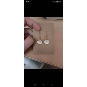 Boucle D'oreille Coquillage Beige Blanc - Occasion