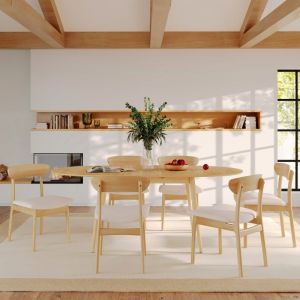 Table Et Chaises En Bois Clair 6 Personnes - Occasion