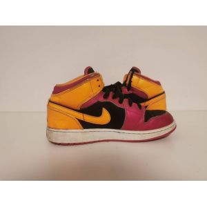 Basket Montantes Femme Nike Air Jordan 1 Mid Gs - Black/Fusion Pink/Bright Citrus - Taille 37.5 - Occasion
