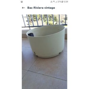 Riviera Bac Pot De Plantes Vertes Jardiniere À Reserve D Eau Hydratation Constante Preserve La Beauté Des Plantations Decoratives Conteneur En Resine Maintenir Humidite Terre Garde Les Feuillages - Occasion