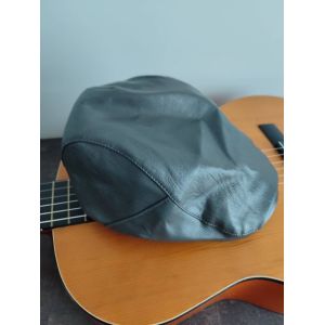 Chic Et &Eacute;l&eacute;gant B&eacute;ret Gris En Simili Cuir - Occasion