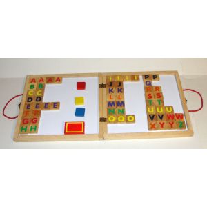 Malette Avec 56 Lettres Alphabetiques Magn&eacute;tiques Et Tableau Blanc Effacable Ikea - Occasion