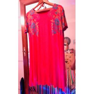 Robe Rouge Motifs Fleurs Colorées 44 Xxl Desigual. - Occasion