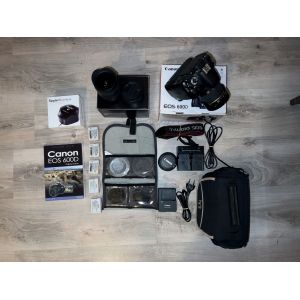 Kit Canon EOS 600D 18 mpix + Objectif CANON EF-S 18-55mm f/3.5-5.6 IS II, Ø 58 mm + Objectif TAMRON AF 18-250 mm f/3.5-6.3 Di II LD Asphérique [IF] Ø 62 mm + Objectif SIGMA 8-16 mm f/4,5-5,6 DC HSM - Occasion