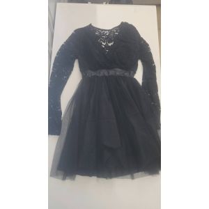 Robe En Dentelle Noir Et Tulle Noire Sur La Jupe Taille 36 - Occasion