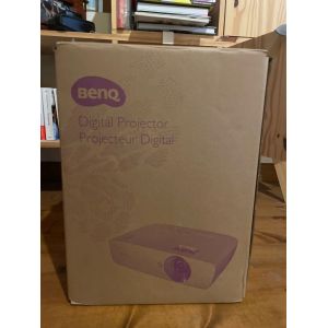 Vidéo projecteur BenQ W1090 - Occasion