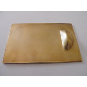 Butées Battements pour porte 2 vantaux, sur platine 65x100x1,2mm non percée Laiton Massif poli , 1/2 lune emboutie - Occasion