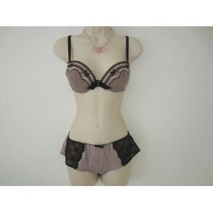 Soutien-Gorge Lou 85 B + Shorty Tex T 38/40 - Occasion