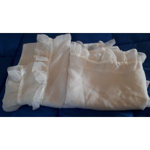 Paire De Voilage Rideaux Bonne Femme En Nylon Blanc Opaque Volantés Au Bord Et Au Bas - Passe-Tringle Sous Galon Cousu -Largeur 95cm Longueur 2m10 Sans Embrases - Ancien Style Rétro - Occasion