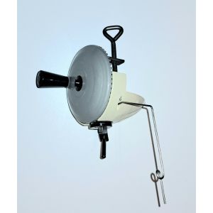 Bobinoir Pour Toutes Machine À Tricoter Avec Serres Joints Singer Phildar Passap Superba Toyota Brother Empisal Accessoire Modèle Universel. - Très Bon État - Envoi Très Rapide Et Soigne. - Occasion