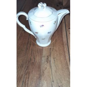 Cafetière Ancienne En Porcelaine - Occasion