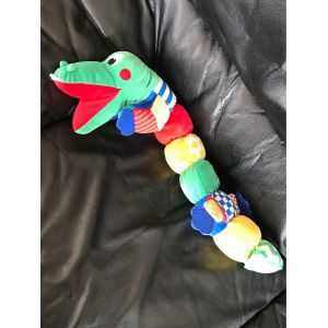 Peluche Farcie Alligator Bawi Vintage Crocodile Jouet Hochet Color&eacute; Pour Enfants Ii Vert Rouge Jaune Et Bleu 50cm - Occasion