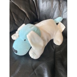 Doudou peluche chien bleu ciel et blanc allong&eacute; 26cm - Occasion