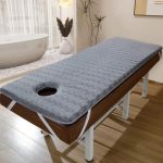 LDLCYCN Surmatelas De Lit De Massage en Mousse &Agrave; M&eacute;moire De Forme en Latex Coussin De Lit &Agrave; Cils Antid&eacute;rapant avec Trou Dessus De Table De Massage Spa 4 Cm T&ecirc;te Ronde,Gris,80 * 190cm(R) (zhangyufengs, neuf)
