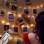 Microwear 50LED Guirlande Lumineuse Photo,5M USB/Batterie Alimenté Porte Avec 25 Clips,Guirlande Lumineuse avec Télécommande et 8 modes pour Chambre à Coucher Fête,Mariage,Décoration de Noël (danyili-eu, neuf)
