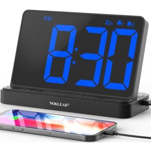 NOKLEAD Numérique Réveil - Horloge Digitale de Chevet avec 5 Sons, variateur Complet, Volume d'alarme réglable, Horloge numérique avec d'adaptateur USB, Grand Chiffre LED de 6,5 po, Snooze et 12/24hr (VOCOO EU, neuf)