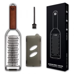REDSALT&reg; premium r&acirc;pe &agrave; Julienne INOX avec manche en bois | id&eacute;ale pour le fromage parmesan | l&eacute;gumes carottes pommes de terre courgettes c&eacute;leri | fruit pomme poire | trancheuse professionnelle (STYLE AGENTS, neuf)