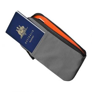 ALPAKA Zip Travel Wallet, Portefeuille de Voyage avec Porte Passeport RFID, Portefeuille Homme avec 2 Emplacements pour Cartes, avec YKK Fermetures &Eacute;clair, Compatible avec Syst&egrave;me HUB (ALPAKA Europe, neuf)