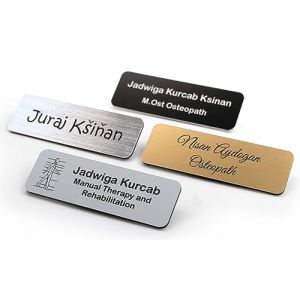 Badge personnel personnalisé avec épingle | Concevez votre badge personnalisé | Gravure laser (Noir) (CustomDesign.Shop, neuf)