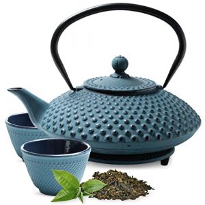 Tealøv THEIERE FONTE 1,25 LITRE SET COMPLET | BOÎTE CADEAU | Service à Thé en Fonte avec Théière, 2 Tasses & Dessous Théière | Entièrement Émaillée de l'Intérieur | Design De Style Japonais | Bleu (Cook & Dine, neuf)
