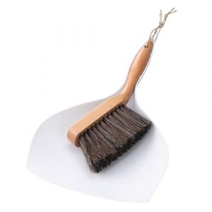 Navaris Pelle et balayette - Lot avec Pelle et Brosse Balai avec Manche en Bois de hêtre et CRIN de Cheval pour ramassage poussière Table Cuisine (SX-Commerce, neuf)