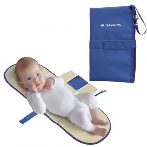 Navaris Matelas &agrave; Langer de Voyage - Tapis a Langer Nomade pour Bebe en Polyester 70 x 34 cm - Tapis de Change B&eacute;b&eacute; Imperm&eacute;able avec Compartiment pour Couches et Lingettes (SX-Commerce, neuf)