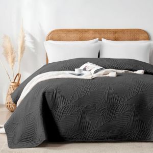 VIVA FINO Couvre-lit 240x260 cm Noir,Boutis Matelass&eacute; en Polyester Doux,Motif Feuilles D&eacute;coratif,Confort L&eacute;ger et Doux,pour Lit Double et Canap&eacute;,Convient &agrave; Toutes Les Saisons (Joer&Linry, neuf)