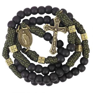 Nazareth Store Collier chapelet en paracorde robuste et durable en métal bronze antique, perles de prière noires mates avec médaille sainte et crucifix (Croix de Jésus avec médaille miraculeuse) (Nazareth Market Store LTD, neuf)