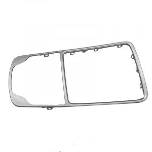 ZZSYHDM Pièces détachées Automobiles 8V0864260A Garniture de Cadre de pommeau de Levier de Vitesse chromé pour Audi A3 8V S3 2014-2019 Panneau de Contour de Console Avant 8V0 864 260 3Q7 remplacer (chagaowangluo, neuf)