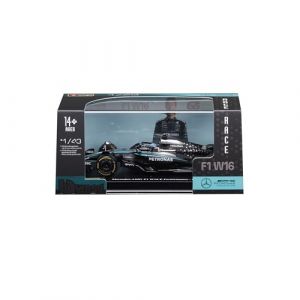 Bburago - Mercedes-AMG W16 2025#63 Russell, Voiture Miniature &agrave; l'&eacute;chelle 1:43 avec vitrine, r&eacute;plique d&eacute;taill&eacute;e de la Mercedes F1, Socle Inclus, Licence Officielle, &acirc;ge recommand&eacute; 14+ Ans (PRYCE, neuf)