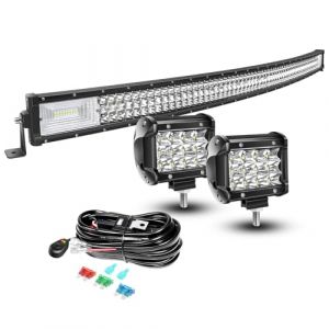 AUXTINGS 132cm 675W Incurvé 3 Rangées Barre Rampe LED,2x 10cm Phare de Travail LED 12V Projecteur LED Etanche Feux Antibrouillard LED Feux de Travail Avec câblage pour Voiture Camion Tracteur SUV,IP67 (AUXTINGS-EU, neuf)