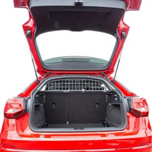 Travall Guard Grilles Pare-Chien Compatible avec Audi Q2 (2016 et Ulterieur) TDG1688 - Grille de Separation avec Revêtement en Poudre de Nylon (travallfr, neuf)