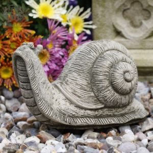 Statue d'escargot de jardin en pierre - Décoration de jardin en forme d'animal britannique (Burgess Home & Garden, neuf)