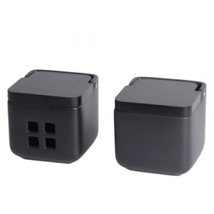 KOOK TIME Set d'accessoires de cuisine - Comprend salière de cuisine et pot à ail - Pot à ail et salière de cuisine avec couvercle basculant - Céramique et bambou - 11,5 x 11,5 x 11,5 cm (Set 2 (Kook Shop, neuf)