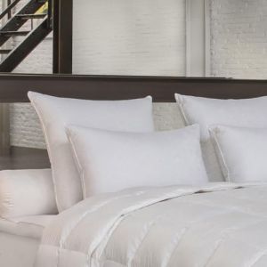 DROUAULT | Oreiller Medium 65x65 | 90% Duvet de Canard Neuf | Concordia | Confort H&ocirc;tellerie et Anti-Acariens Naturel | Enveloppe Satin de Coton | Fabriqu&eacute; en France | Lavable en Machine (Belles Nuits, neuf)