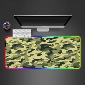RGB Tapis de Souris Gaming Grand Tapis de Souris XXL 900x400x3mm 14 Modes d'&eacute;clairage LED Lumineuse Tapis de Souris Mouse Pad R&eacute;tro&eacute;clairage pour Gamer Clavier PC, Camouflage (amztianrun, neuf)