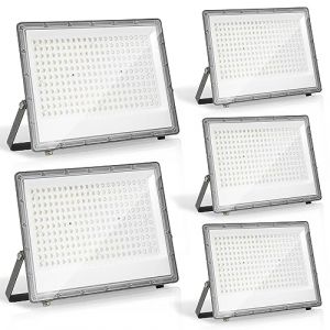 Yakimz Projecteur LED 200W, Spot LED d'extérieur 5x, Étanche IP66, Éclairage de sécurité extérieur, 19800 lm - Super lumineux 6000 K - Blanc froid - Pour arbre - Lampe à gazon (pas de fiche) (HITGROW, neuf)