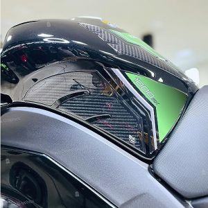Autocollants 3D protecteurs flancs r&eacute;servoir compatible avec/remplacement pour KAWASAKI Ninja 1000 SX 2020-2022 (protection flanqu&eacute;e r&eacute;servoir) (Black Doves Graphics, neuf)