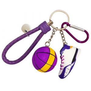 Porte-clés en forme de chaussure 3D avec mini ballon de basket et cordon, porte-clés élégant pour les fans de basket-ball, cadeau pour enfants, hommes et femmes, violet, M (FuYingMen Store, neuf)