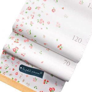 Toise murale enfant en toile, à suspendre avec baguettes en bois, inscriptible et pliable pour mesurer votre enfant (Fleurs - rose/vert) (Le Petit Pousse, neuf)