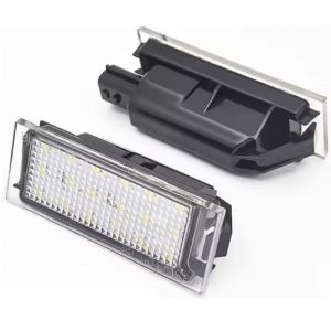 TitanAuto Lot de 2 Ampoules LED pour Plaque d'immatriculation sans Erreur Can (6000K, étanche) - Compatible for Renault Clio, Laguna II, Mégane III, Twingo, Master, Vel Satis, Wind, Trafic, Twizy (CRESTONE Store, neuf)