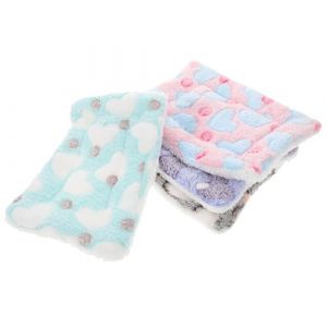 Balacoo 4 Pi&egrave;ces Lit en Peluche pour Petits Animaux, Hamster Tapis de Lits,Tapis de Couchage en Peluche pour Petit Animal,Lavable,Lit Cochon d'Inde pour Animal,Lapins,Cochon d'Inde,&Eacute;cureuil (Denneyas, neuf)