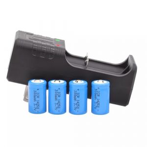 Chargeur de batterie 14250 avec 6 piles 1/2 AA 300 mAh, batteries lithium-ion 1/2 AA pouvant remplacer les piles 3,6 V LS 14250, ER14250, 3 V CR14250 pour laser (Gracetop Technology Co., Ltd, neuf)