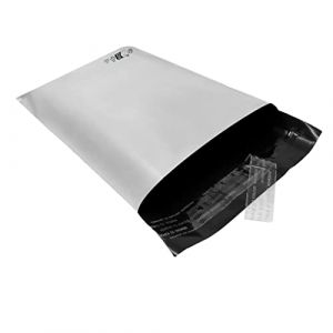 Lot de 250 Enveloppes pochettes d'expédition plastiques blanches opaques A5 170 x 240 mm 50 microns. 17x24 cm Enveloppe fine 5g, légère, solide, inviolable et imperméable. (solutions-imprimerie, neuf)