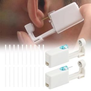 Pistolets Perce-oreilles Jetables,Pistolets Piercing D'oreille Jetables,St&eacute;riles avec Clous D'oreilles Perc&eacute;s,Perceur d'oreille Blanc S&ucirc;r et Sans Douleur Piercing Tool Kit pour Femmes et Homme (6pcs) (QiaoQiHOUSE, neuf)