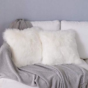 YDFYX Housse de Coussin,Peau de Mouton Fourrure Cuir Taie d'oreiller,Fausse Fourrure Deluxe Décoratif Canapé Chambre Lit Super Doux Peluche Mongolie Taie d'oreiller (2Pcs Blanc, 40X40 cm) (YDFYX, neuf)